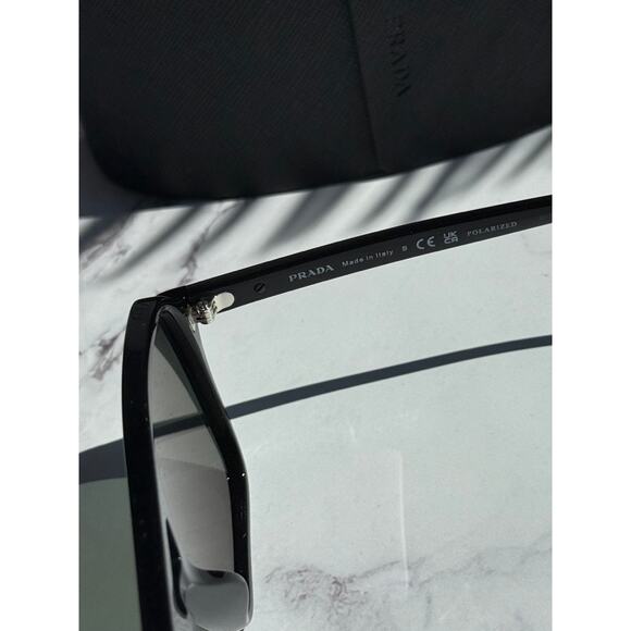 NEW Prada PR20YS Aviator Sunglasses in Black Polarized - Picture 8 of 8